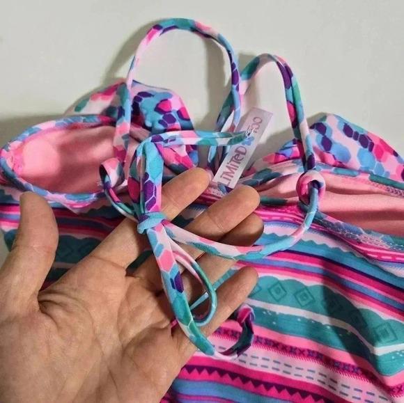 Limited too one piece stripped bathing suite sz 6 for girls - Picture 5 of 5